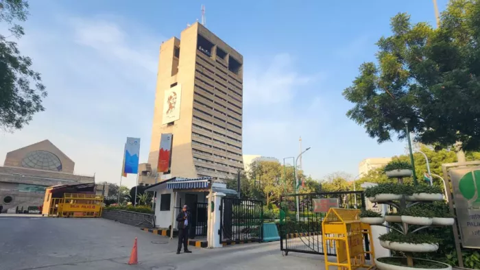 NDMC PNG policy, IGL pipeline expansion, Delhi gas connection