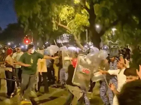 NEET Protest Delhi, Jantar Mantar Protest, Delhi Police, NEET Paper Leak, Tolstoy Marg Violence
