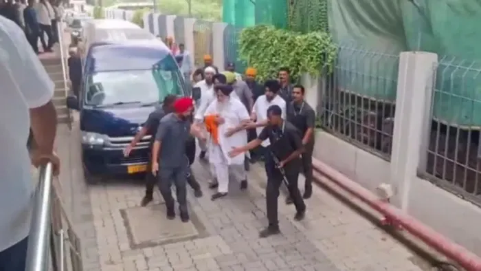 Sukhbir Badal Attack, Nanded Gurudwara, Nihang Attack, Harshimrat Kaur Badal, Maharashtra News