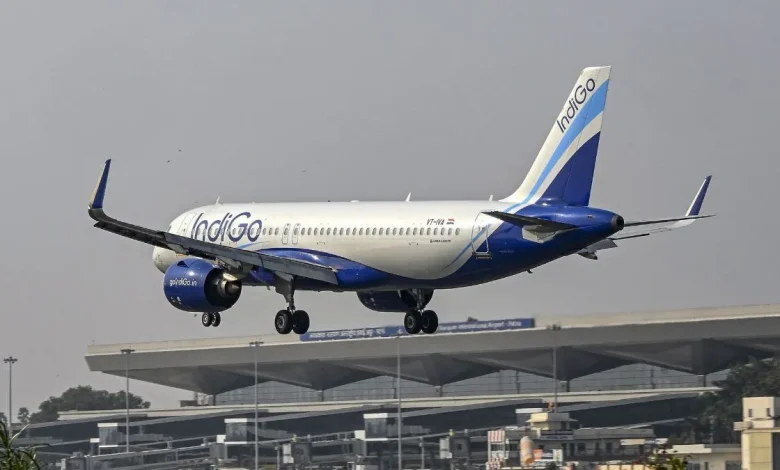 IndiGo Flight, Delhi Mumbai Flight, Surat Airport, Flight Diverted, Bad Weather
