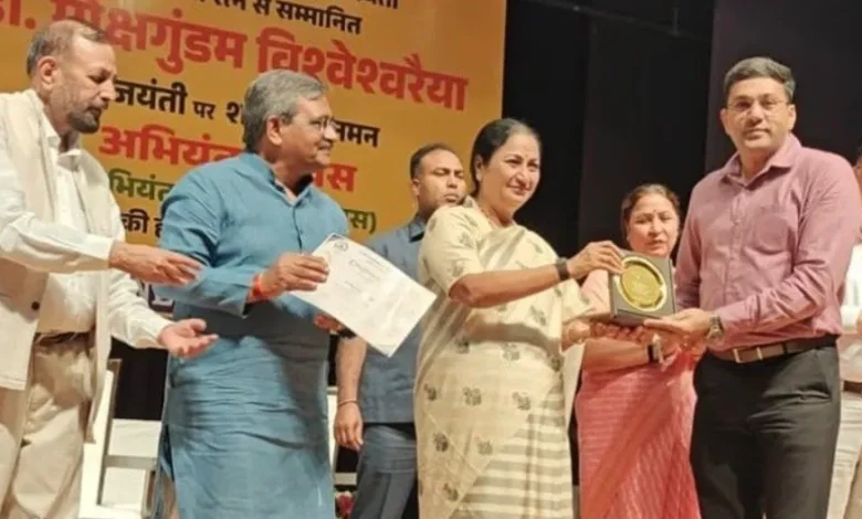 A proud moment for NDMC as Col. Vishal Kaushik was honoured with the Sir M. Visvesvaraya Award 2026
