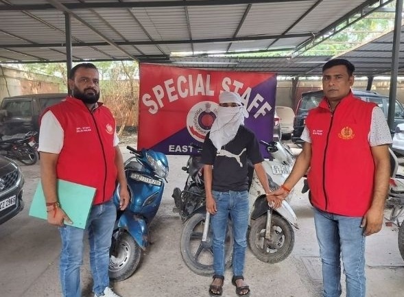 Delhi Vehicle Theft, Naveen Arrested, East Delhi Police, Stolen Activa Recovery, Hero HF Deluxe Motorcycle
