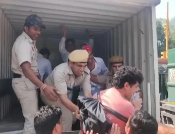 Delhi Protest, Jantar Mantar, Gyanesh Kumar, Voter List SIR, Delhi Police Action