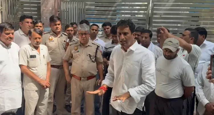 Delhi Crime, Mayur Vihar Missing Person, Ghazipur Flower Market, Ajay Chaudhary, Delhi Police